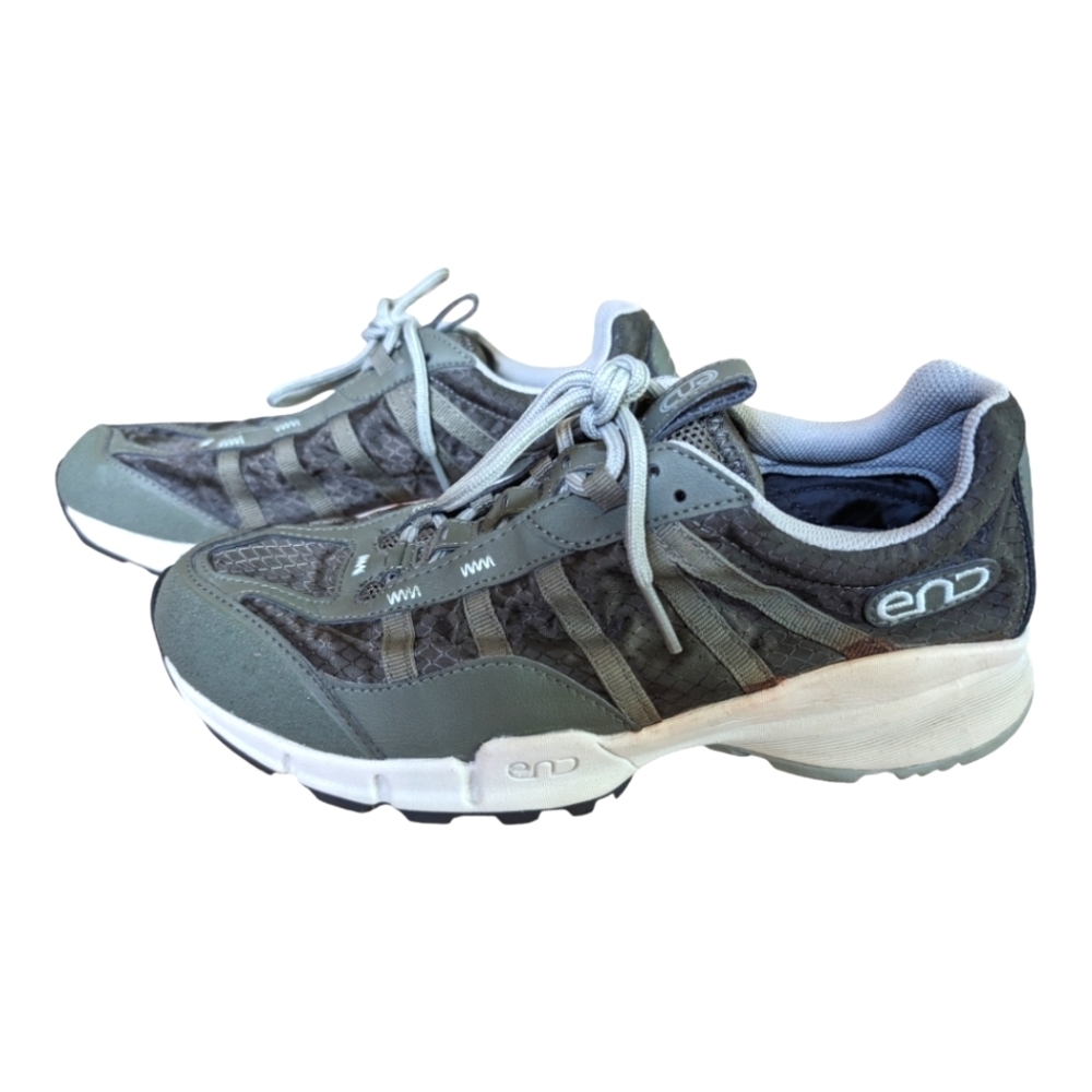 END Stumptown 10 oz. Trail Runner Sneakers Size 8.5 (9)